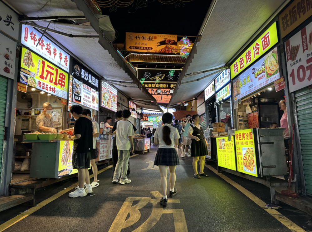 焦点娱乐注册：“最淡”暑期旺季刚过，餐饮人的“黑色9月”又来了