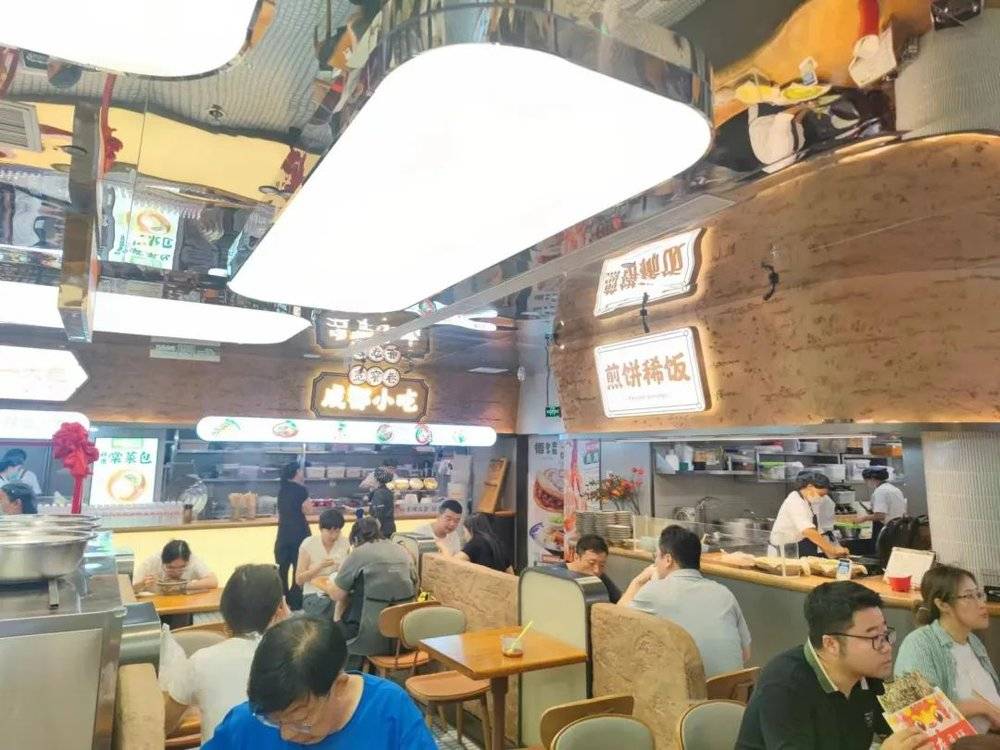 焦点娱乐注册：“最淡”暑期旺季刚过，餐饮人的“黑色9月”又来了