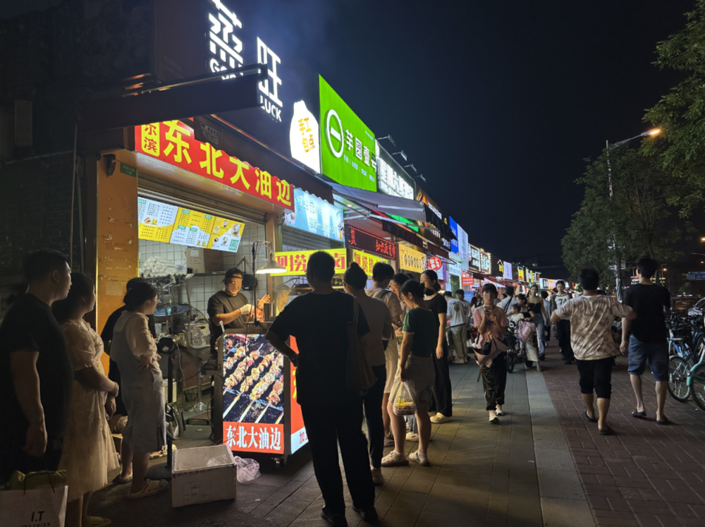 焦点娱乐注册：“最淡”暑期旺季刚过，餐饮人的“黑色9月”又来了